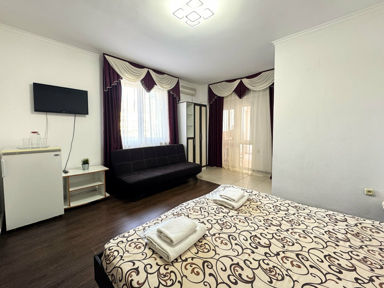 Гостиница Дивный Дивноморское