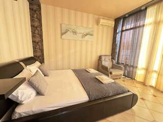 Гостиница Дивный Дивноморское Двухместный номер комфорт с балконом, с доп местом-4